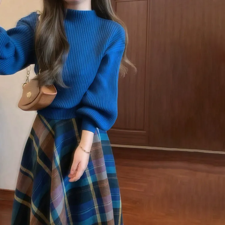 復古時尚半高領燈籠袖針織毛衣+高腰格紋半身長裙兩件套