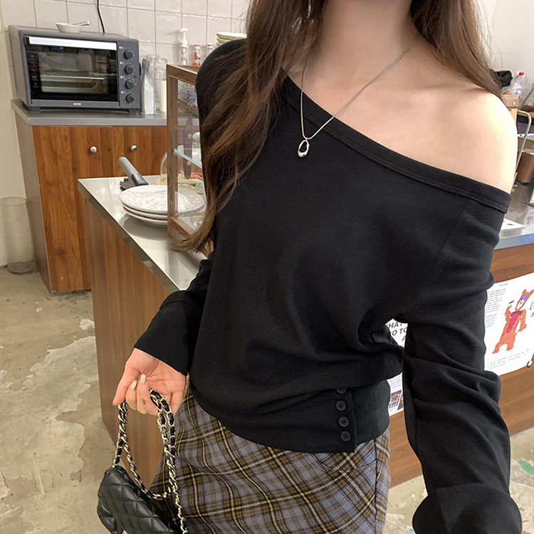 純欲風斜肩一字領修身打底衫(3色)