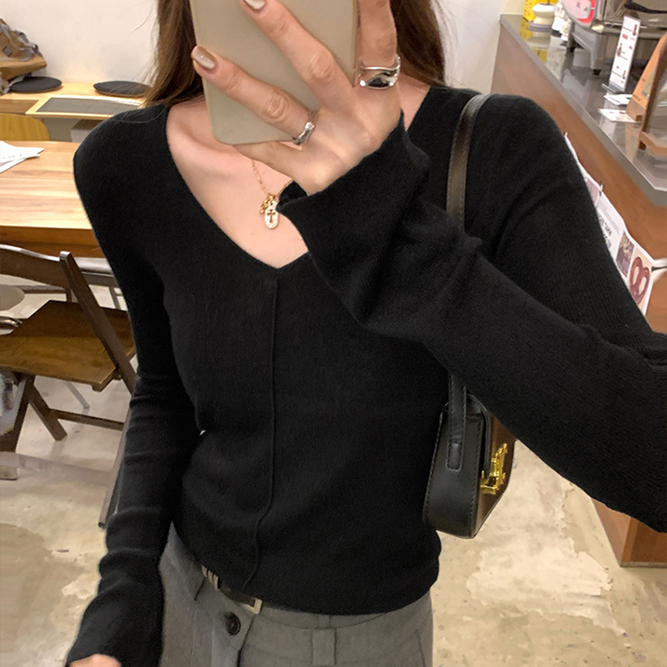 韓版洋氣V領喇叭袖內搭針織衫(3色)