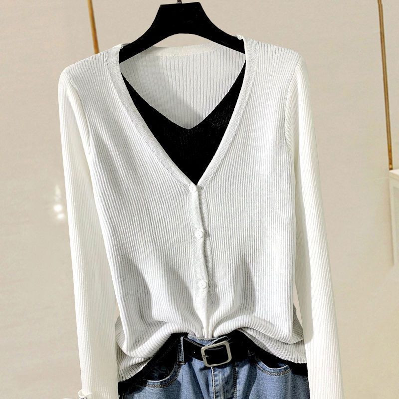 v領羊毛毧假兩件氣質打底衫