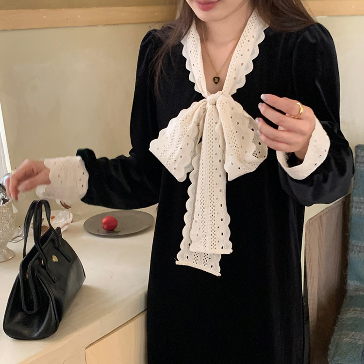 秋季復古鉤花絲絨顯瘦連身裙