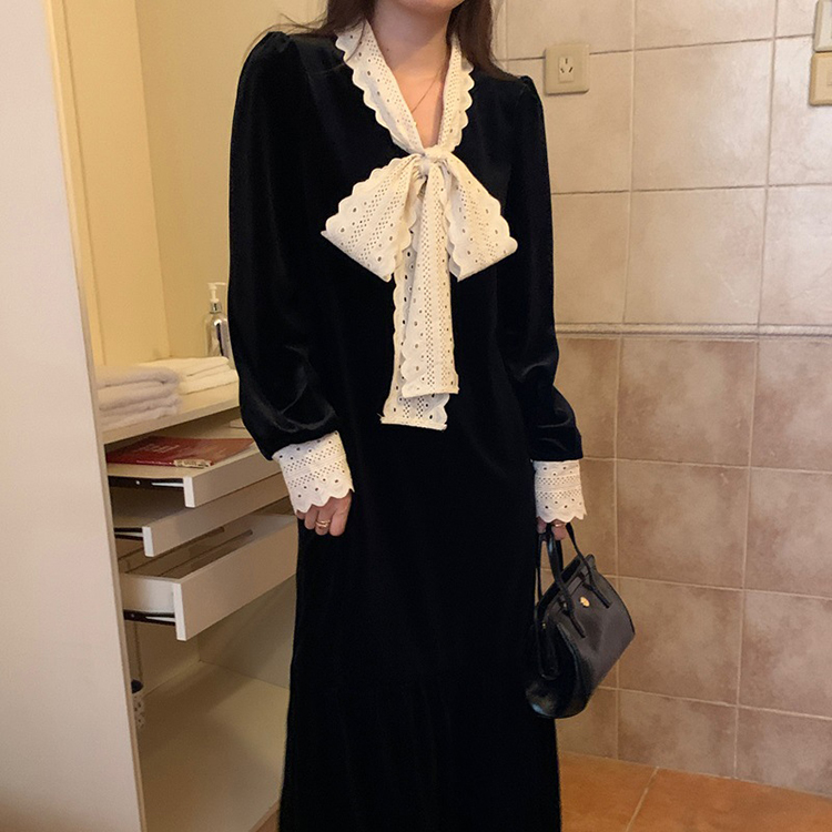 秋季復古鉤花絲絨顯瘦連身裙