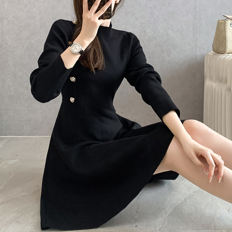 秋冬百搭簡約黑色裙