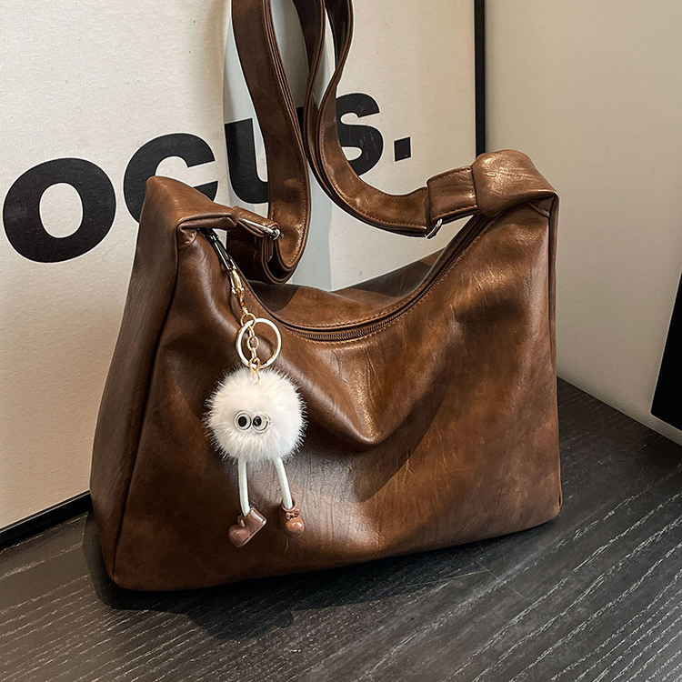 秋冬大容量百搭單肩斜背包