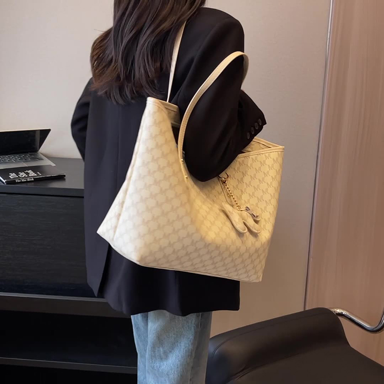 洋氣百搭大容量托特包