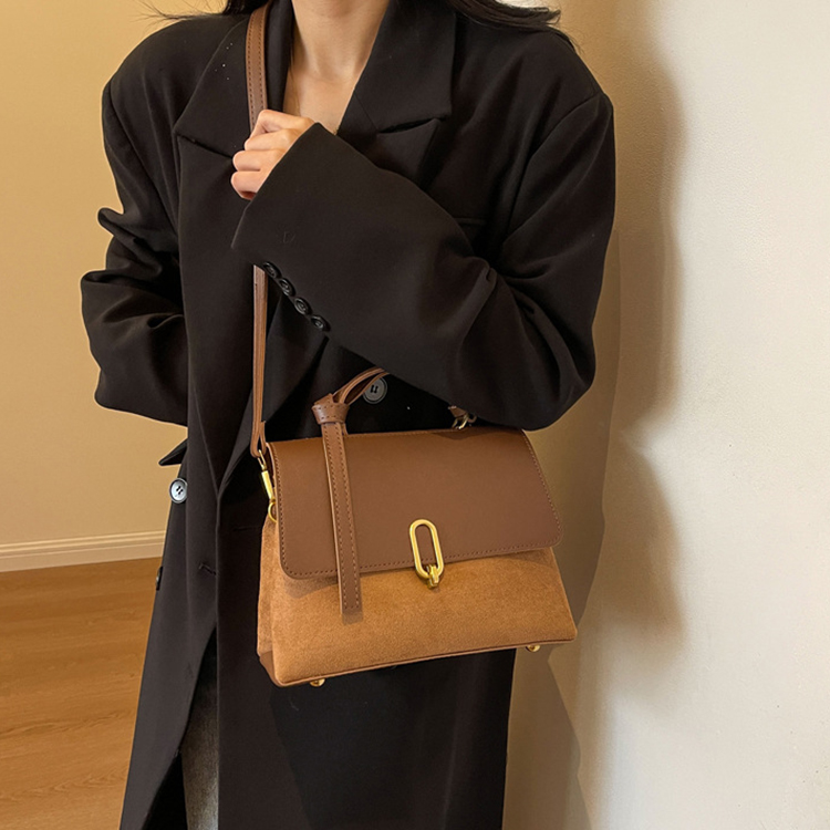 新款流行百搭復古小眾斜背包