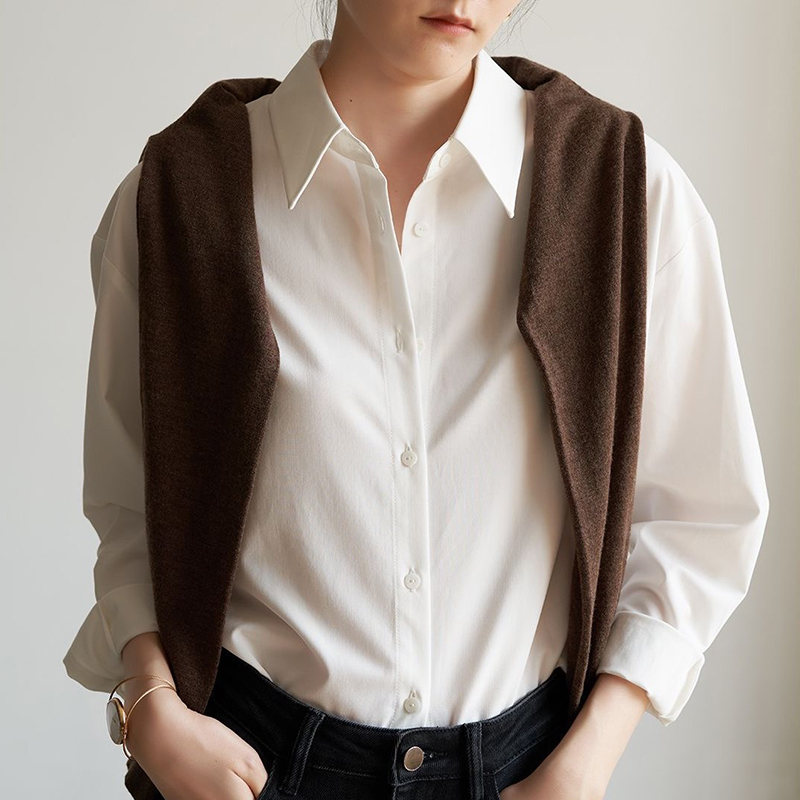 法式簡約氣質白色長袖曡穿襯衫