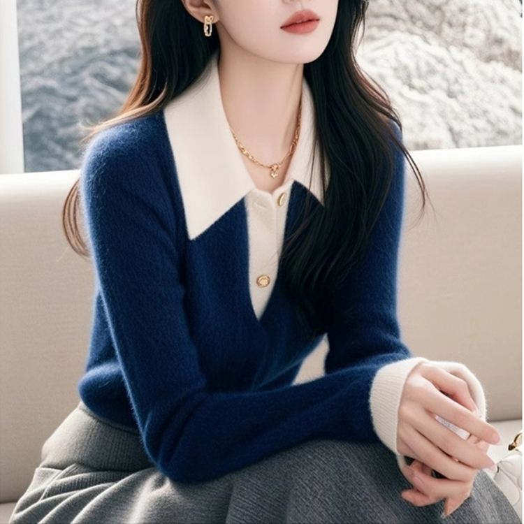時尚秋冬新款藍白拼色翻領毛衣