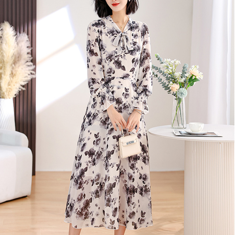 春季新款綁帶領蝴蝶結繫帶時尚優雅長裙