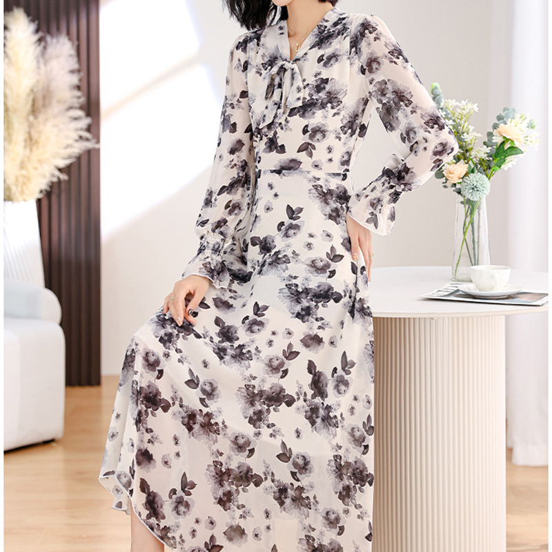 春季新款綁帶領蝴蝶結繫帶時尚優雅長裙