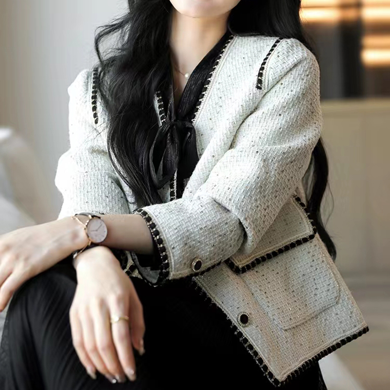 春季新款小香風氣質優雅亮片短外套