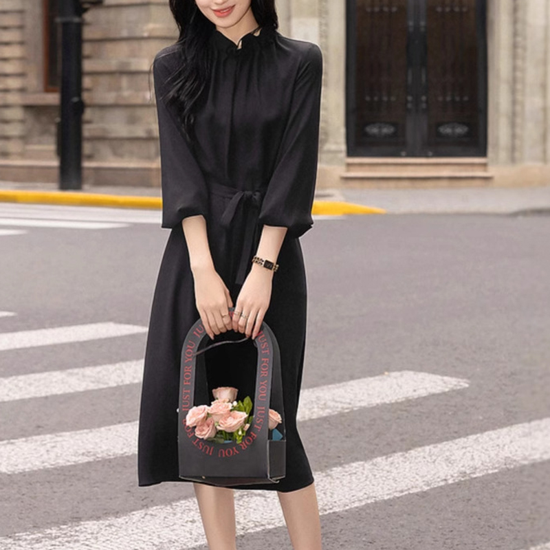 春季韓版氣質名媛風荷葉邊領連衣裙