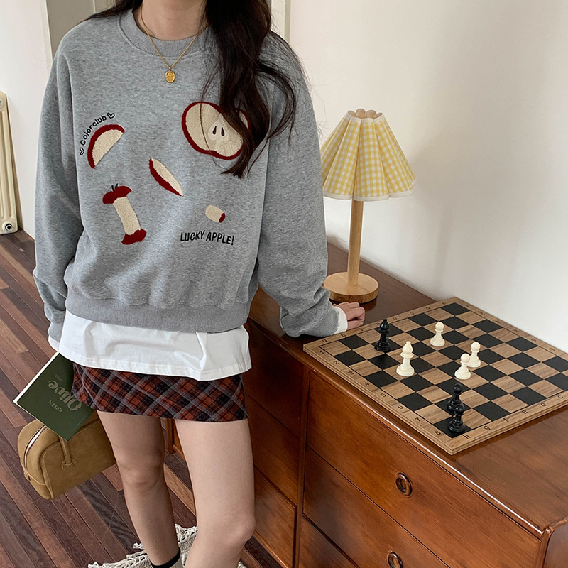 蘋果毛巾綉百搭圓領衛衣