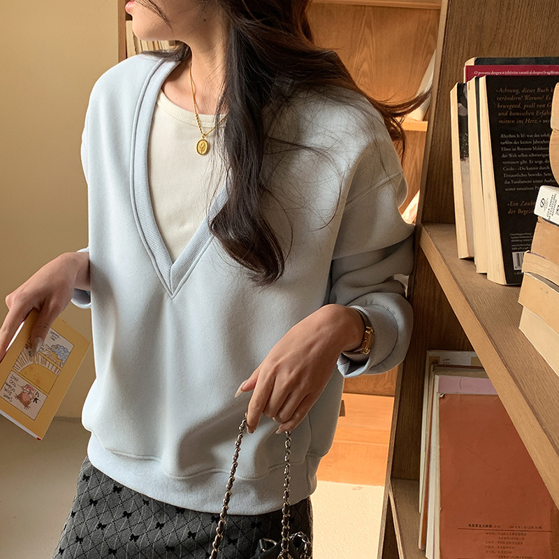 早春慵懶風寬鬆V領假兩件衛衣