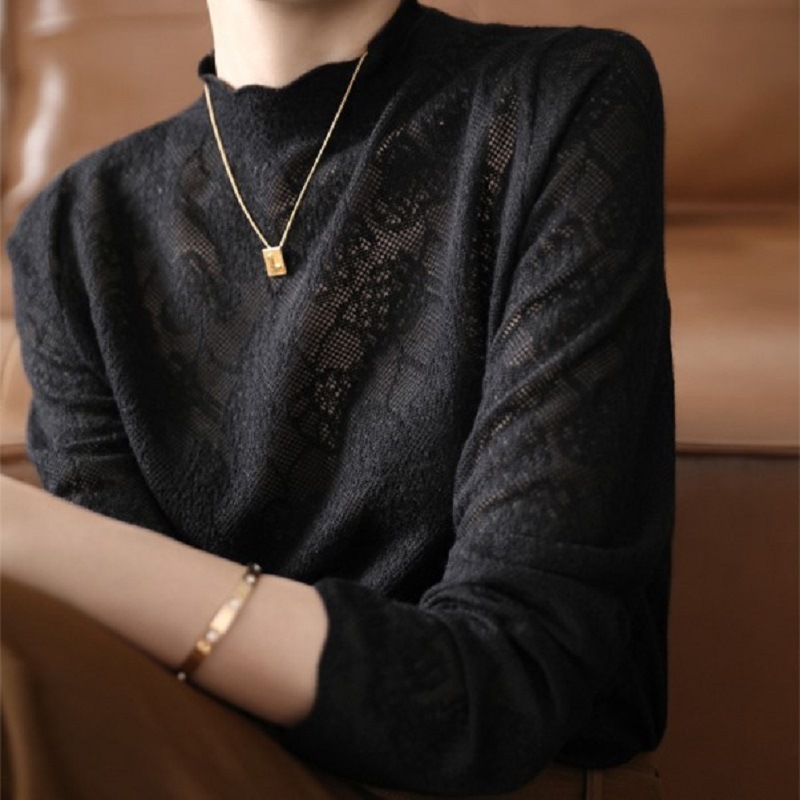 春季提花鏤空時尚寬鬆圓領打底衫