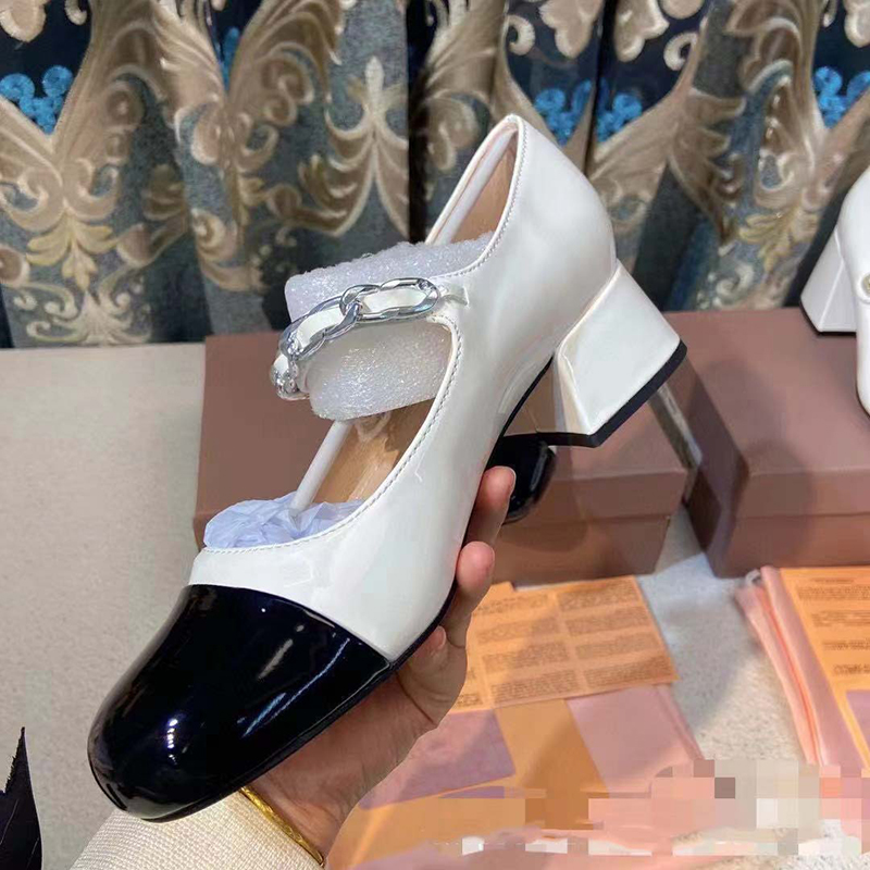 早春新款金屬鏈條粗跟瑪麗珍鞋