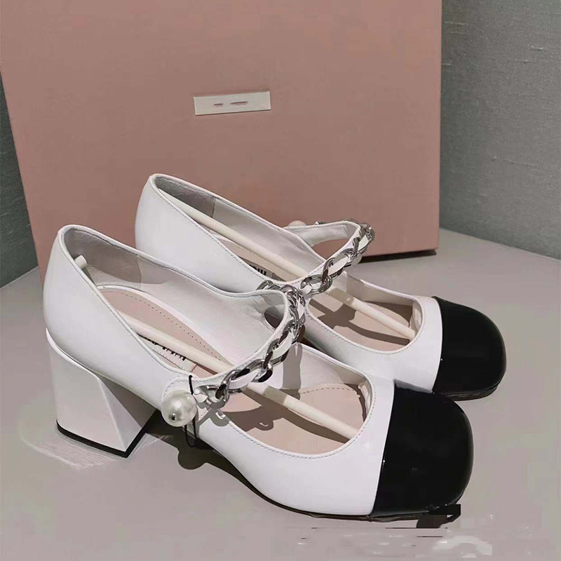 早春新款金屬鏈條粗跟瑪麗珍鞋