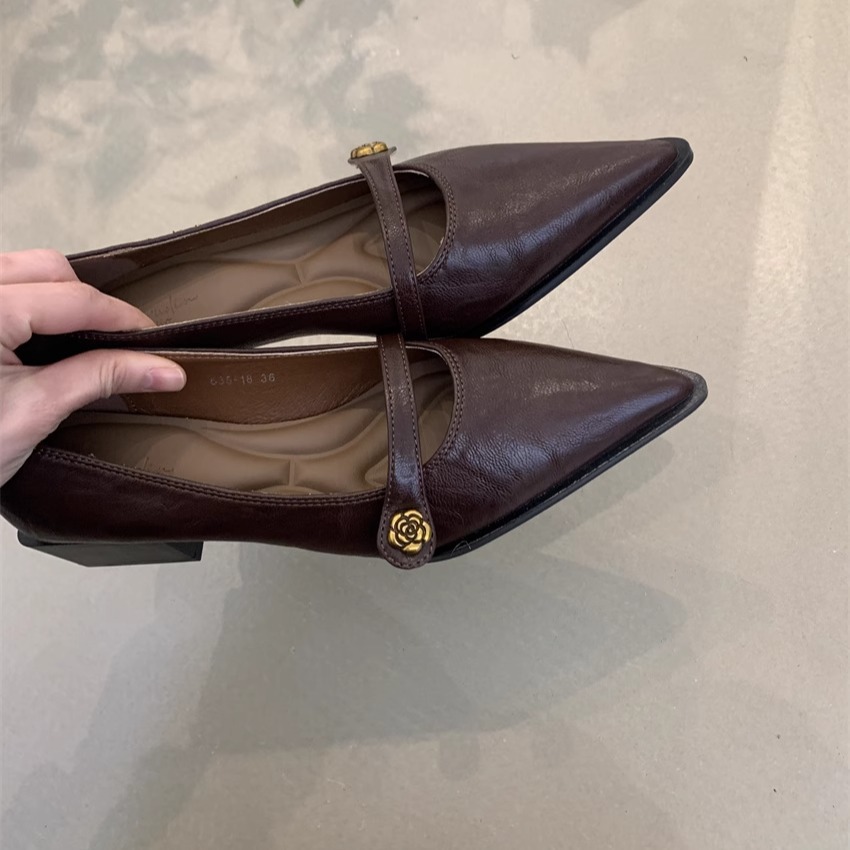 春季山茶花百搭尖頭淺口高跟皮鞋