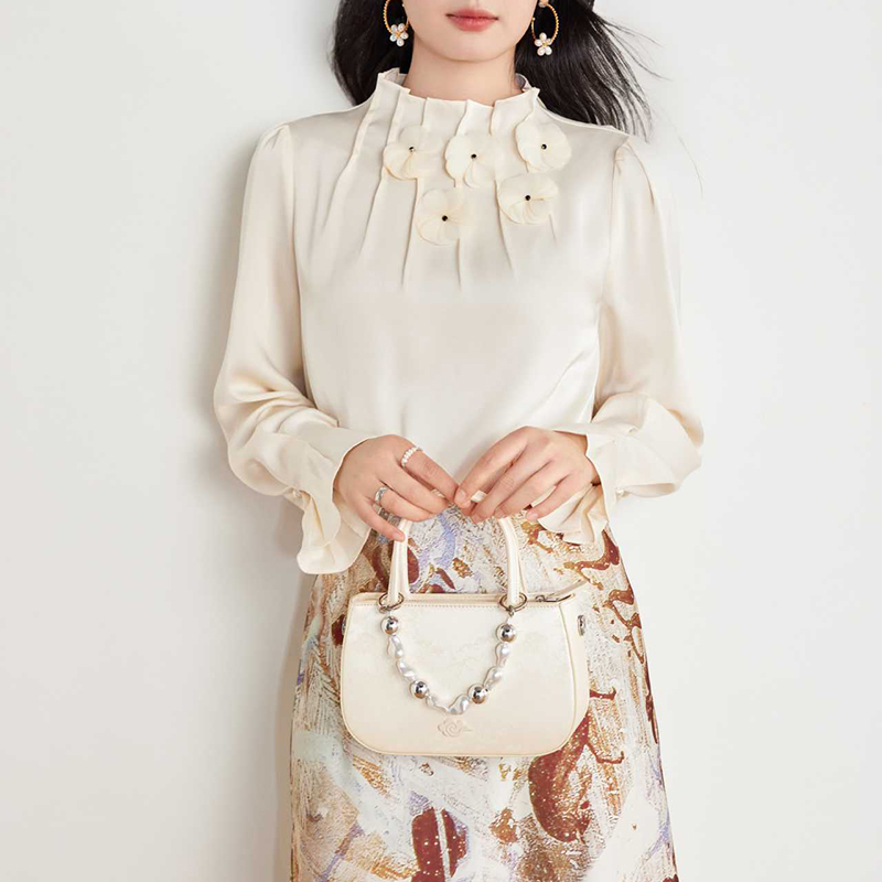 法式復古春秋溫柔荷葉邊奶油襯衫