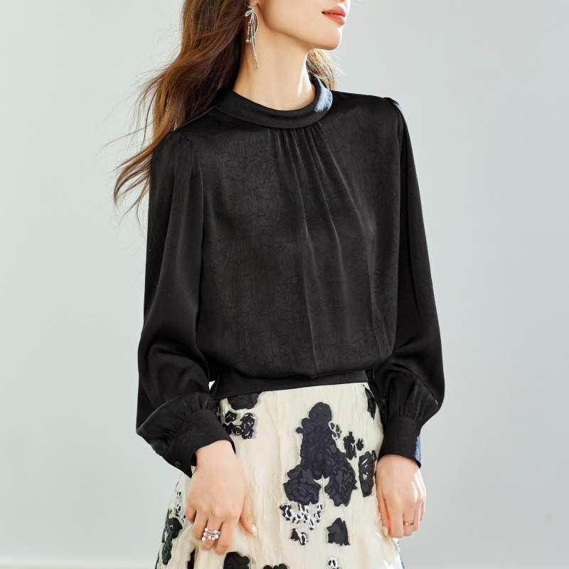 早春新款氣質通勤小衫