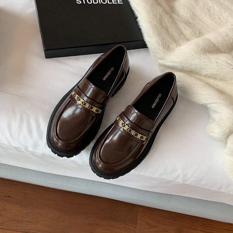 貴氣鏈百搭圓頭厚底增高一腳蹬樂福鞋