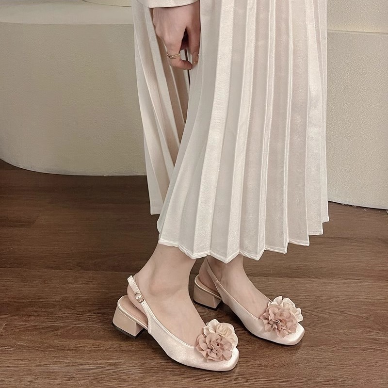 溫柔復古粗跟設計感仙女新中式單鞋