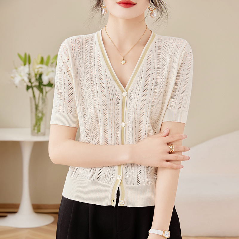 v領小香風拼色針織鏤空短袖小個子上衣