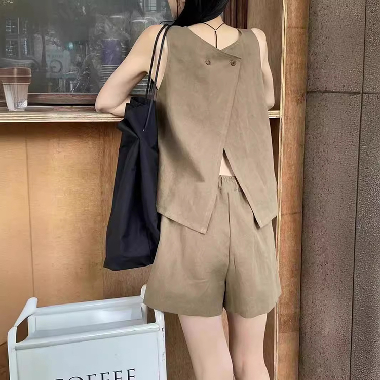 慵懶休閑套裝設計感小心機無袖背心+寬腿短褲兩件套