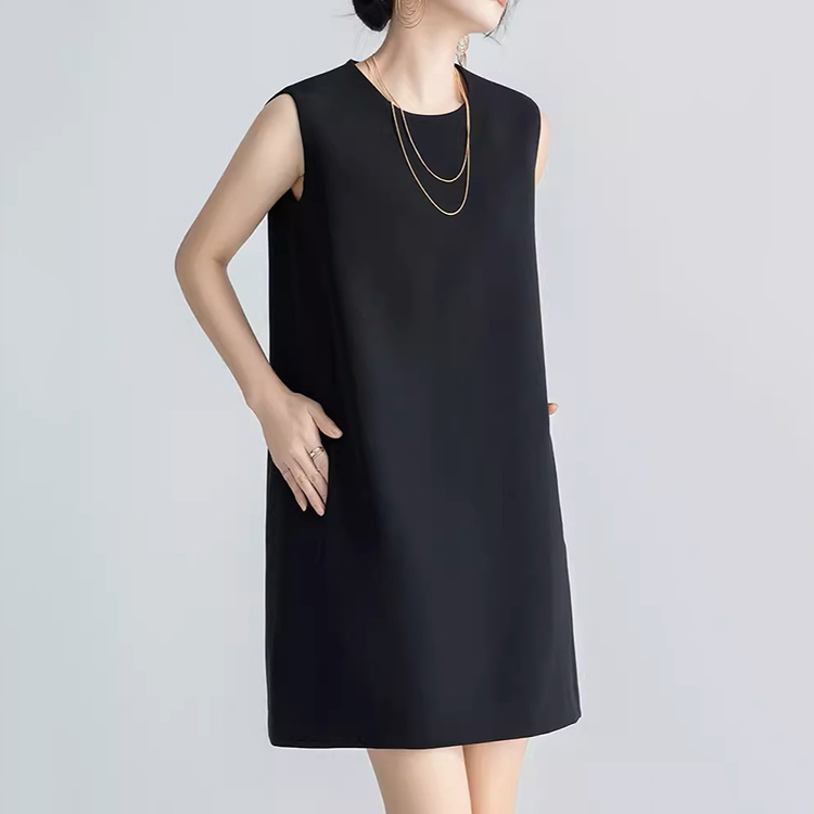 日系簡約高級感圓領無袖直筒時尚氣質洋裝