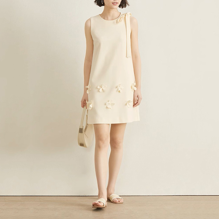 韓系高級感圓領無袖蝴蝶結立體花朵連身裙
