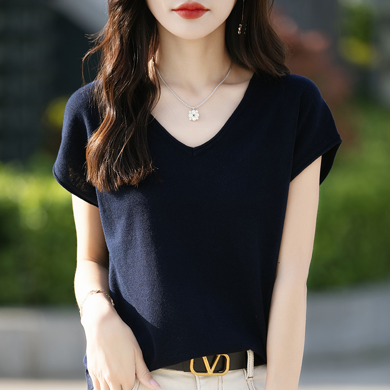 簡約百搭捲邊寬鬆v領針織短袖t卹