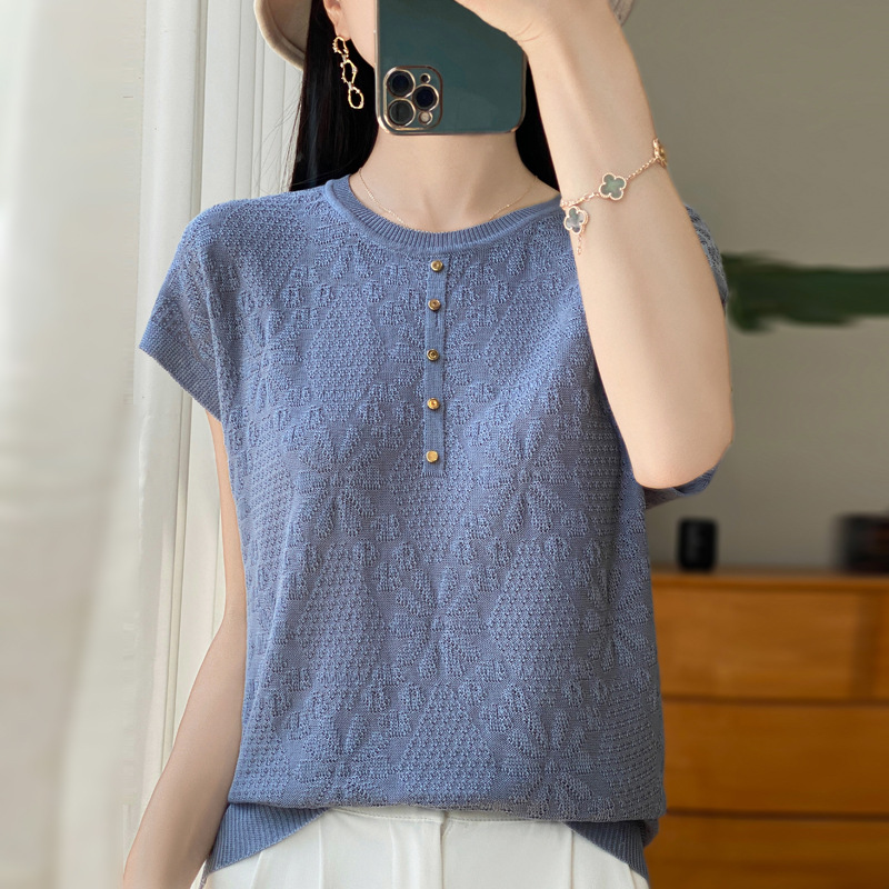 夏季薄款鏤空鉤花圓領冰絲扣針織短袖