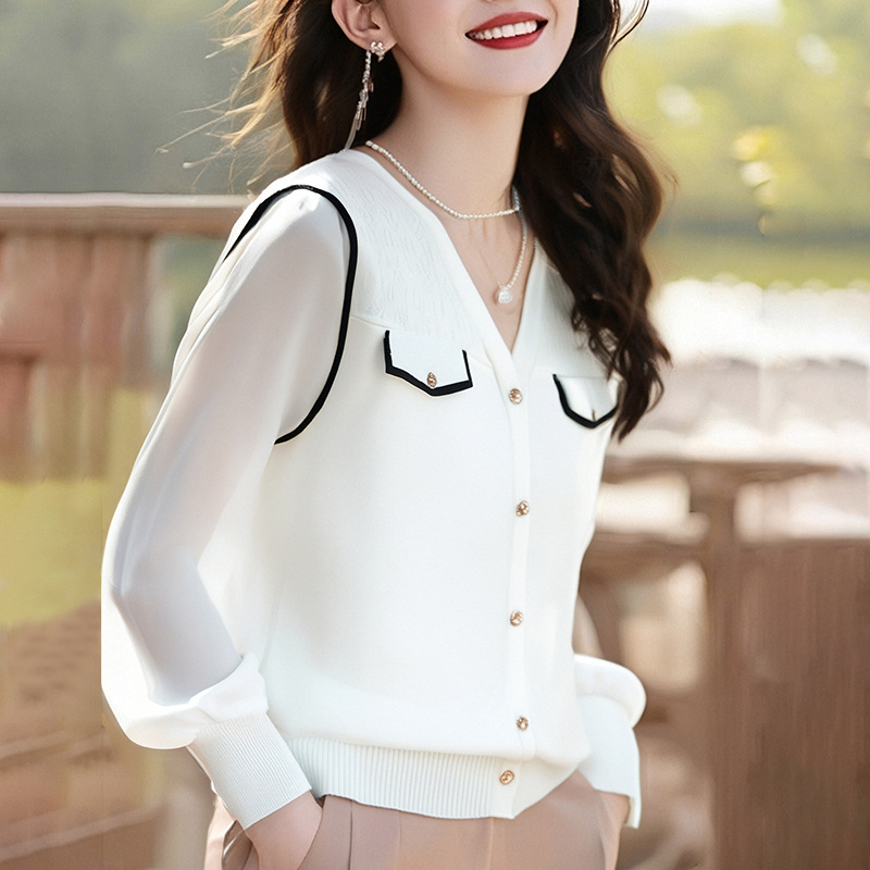 小香風時尚V領雪紡袖拼接針織打底上衣