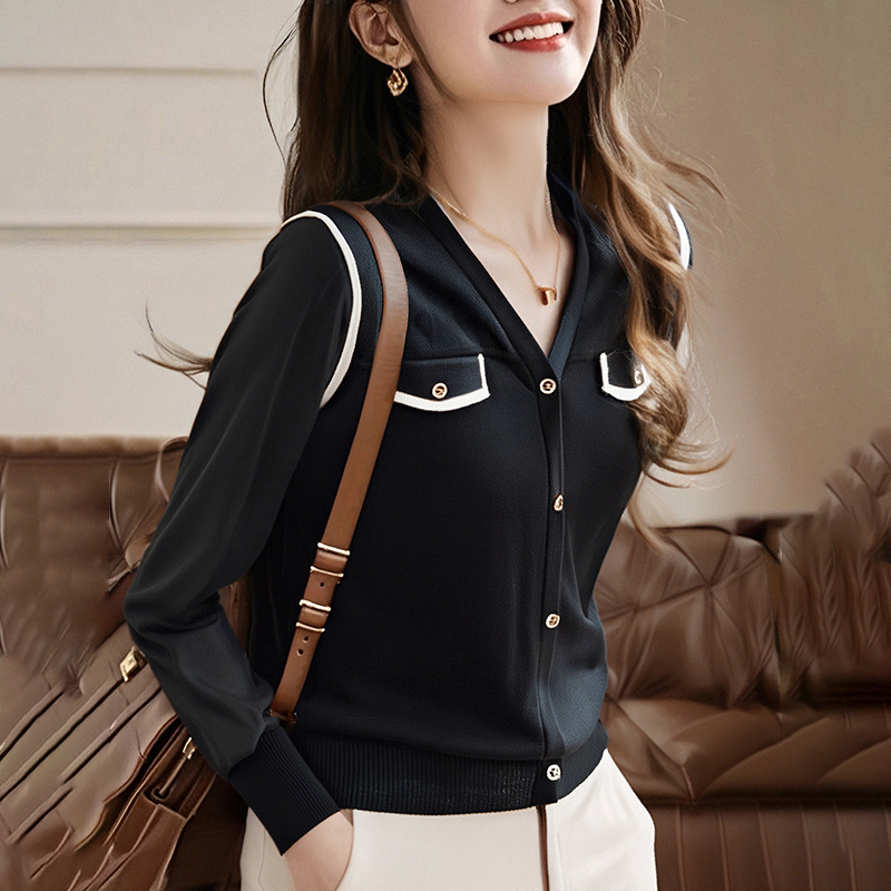 小香風時尚V領雪紡袖拼接針織打底上衣