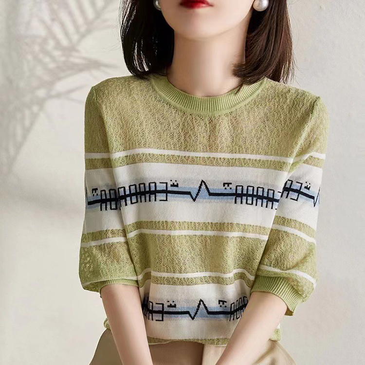 時尚寬鬆休閒百搭鉤花鏤空短袖T卹