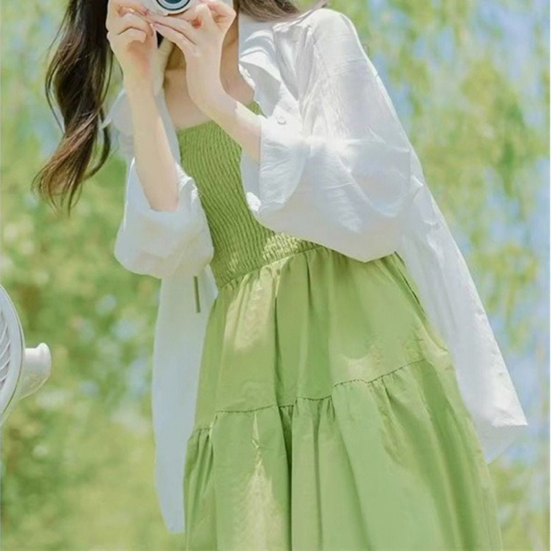森系文藝氛圍感綠色收腰度假風連衣裙