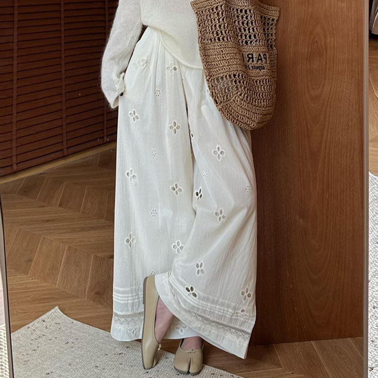 度假鬆弛感鏤空提花蕾絲褲子女春夏小眾拼接休閒褲