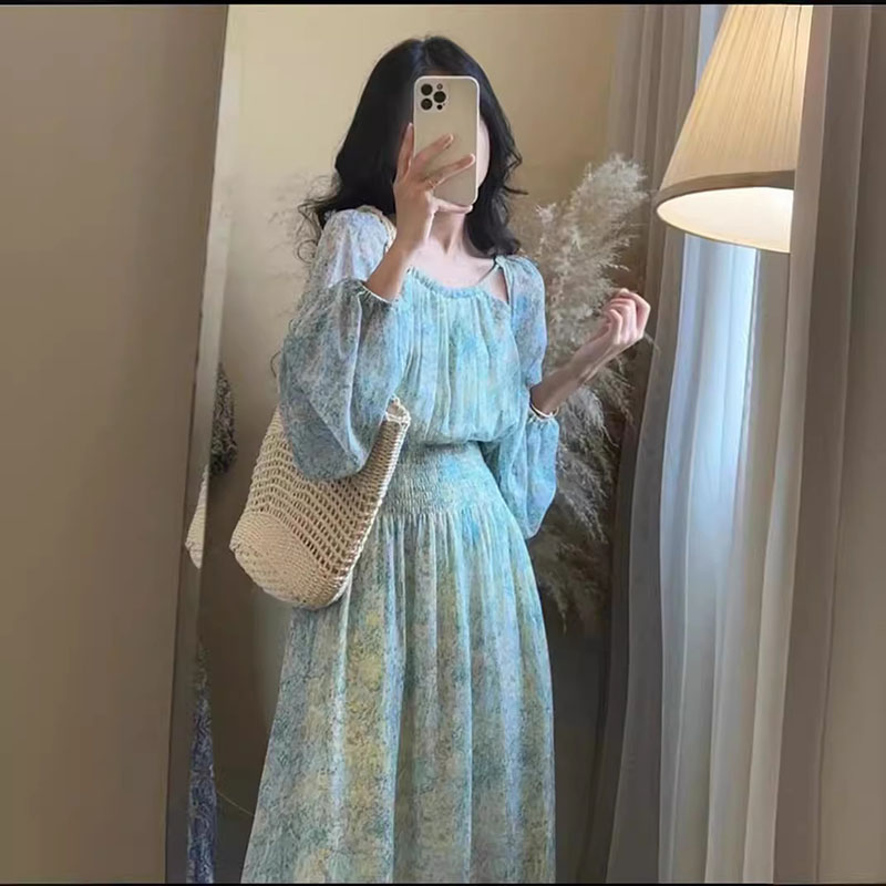 早春高級感氣質長裙收腰顯瘦溫柔風洋裝