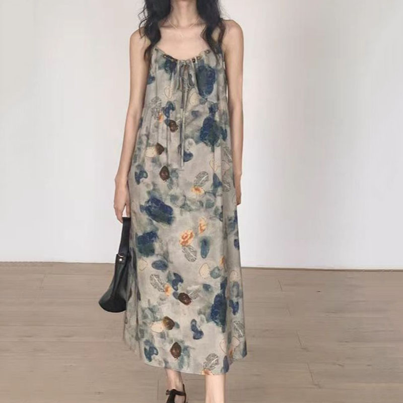 春夏新款設計感小眾法式復古吊帶洋裝