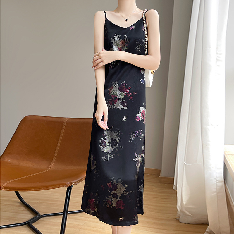 國風氣質印花緞面長版吊帶洋裝