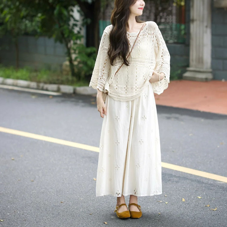 旅遊度假韓系氛圍設計感鏤空罩衫+名族風半裙套裝