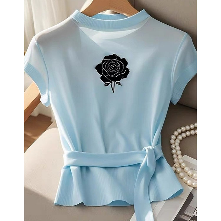 小眾設計感修身玫瑰花刺綉冰絲針織上衣