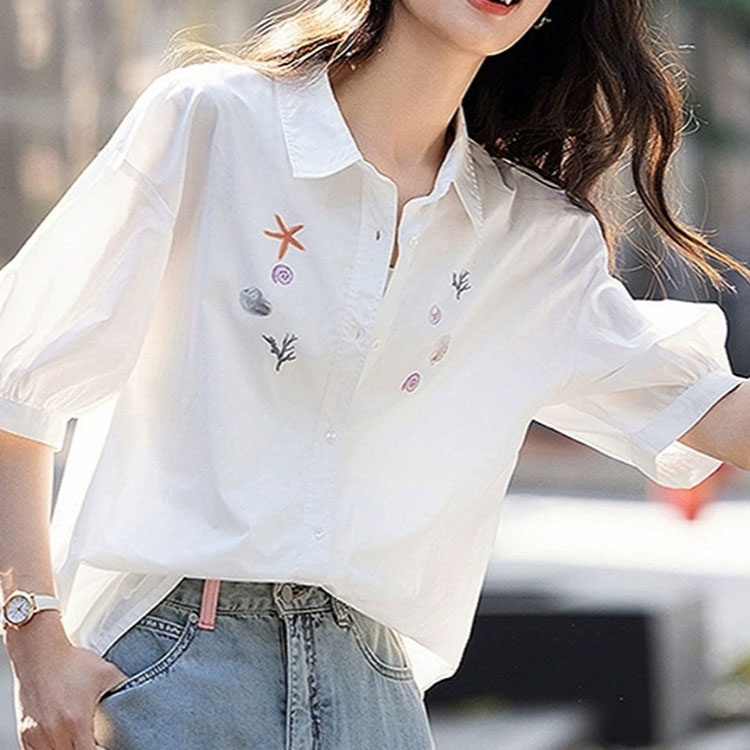 簡約風鬆弛感印花別緻翻領五分袖襯衫