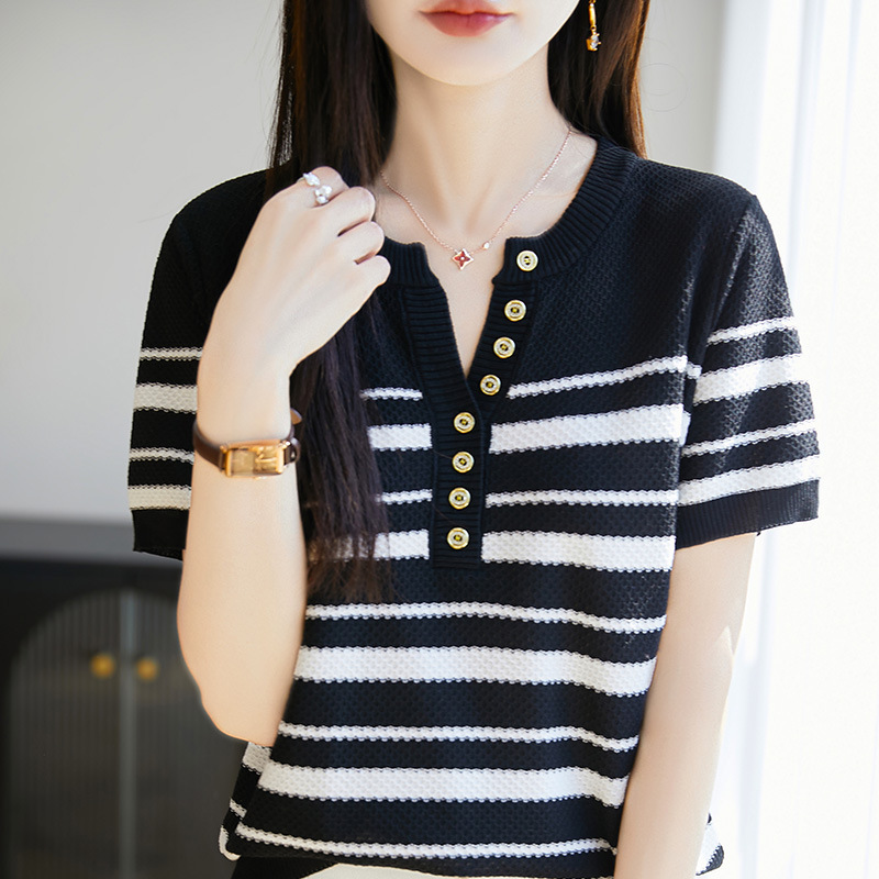 設計感金色釦子冰絲圓領撞色針織T卹條紋短袖