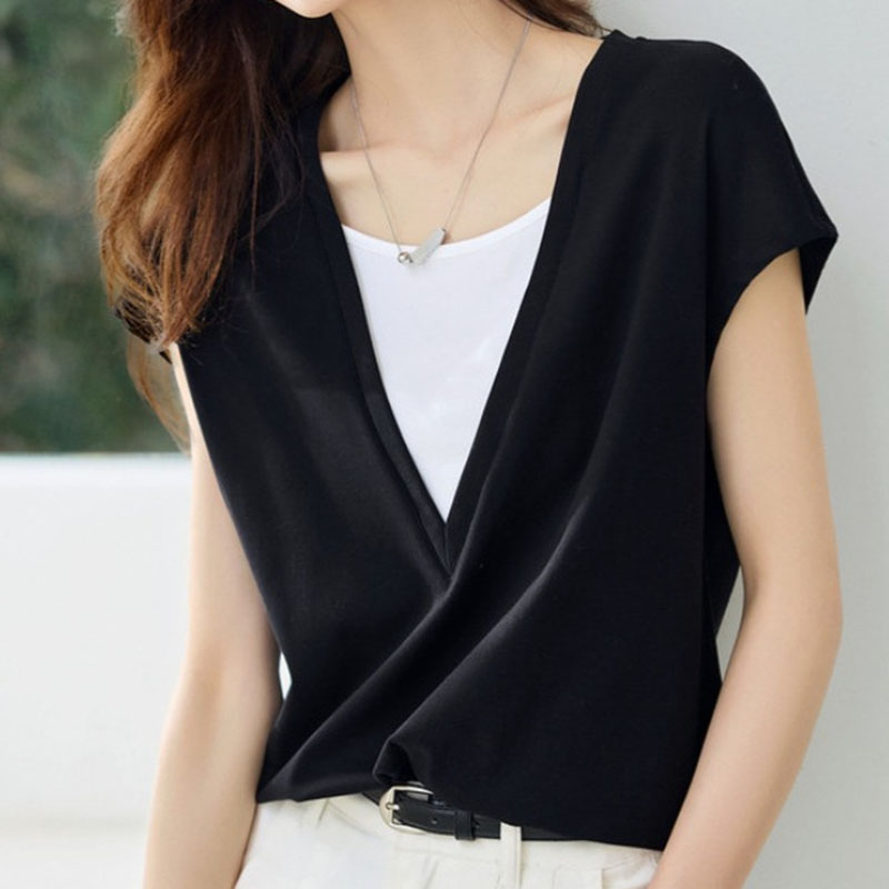 休閒簡約時尚感撞色假兩件短袖T卹