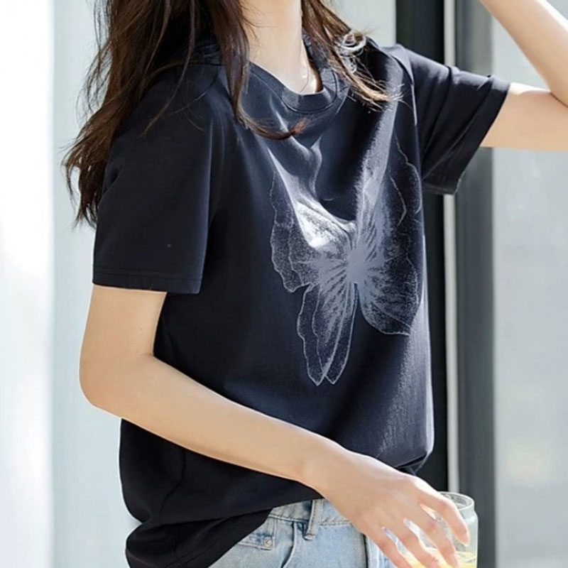 通勤時尚日常百搭漸層蝴蝶印花短袖T卹
