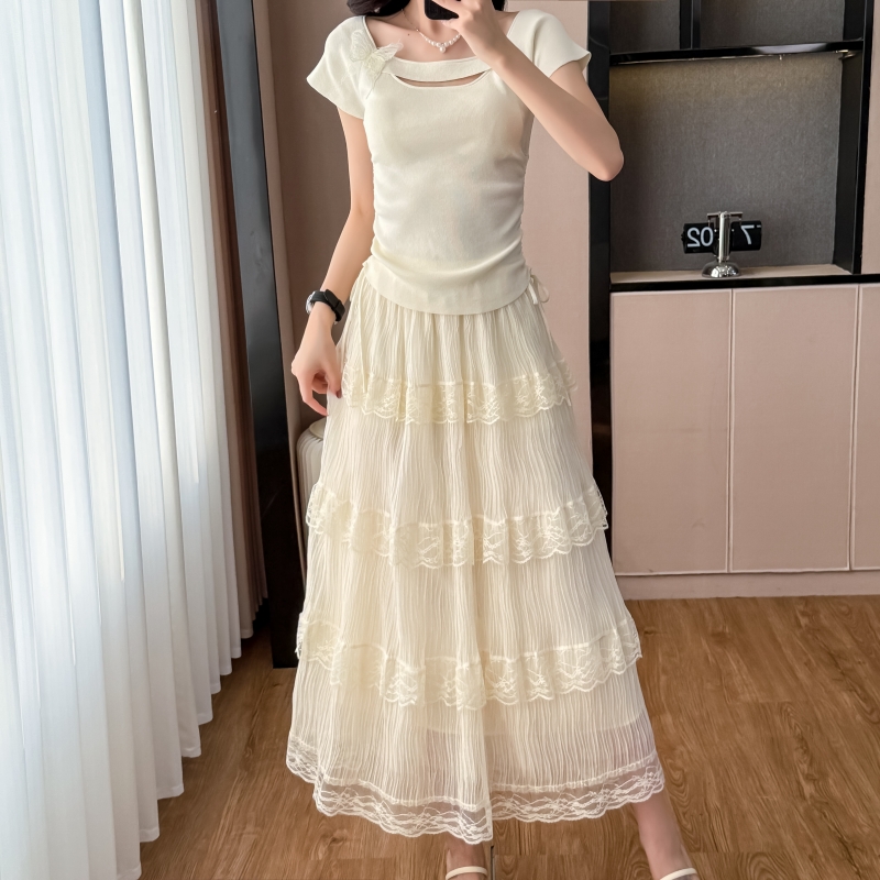 甜美減齡抽繩立體蝴蝶針織上衣+蛋糕裙套裝