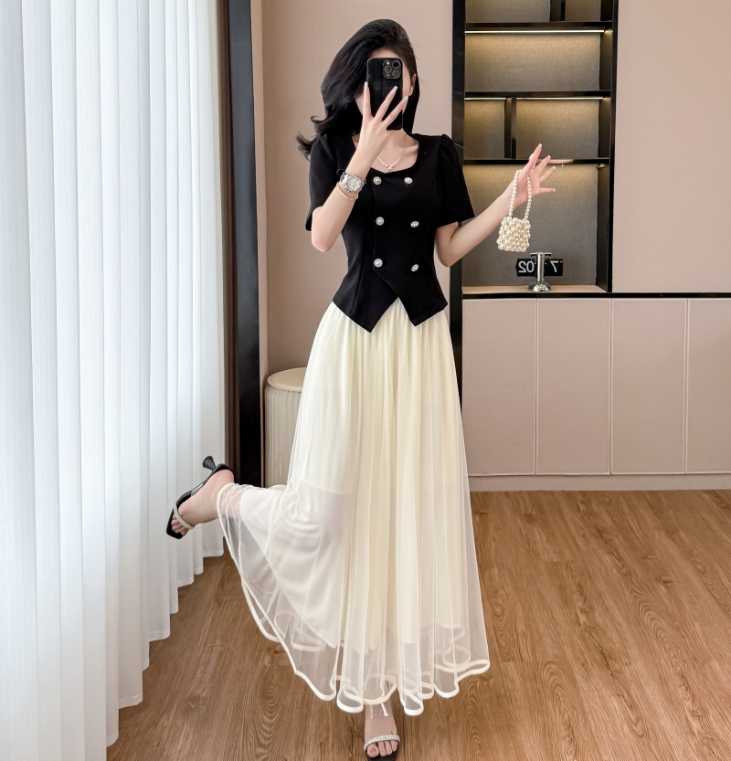 小香風套裝修身氣質上衣+網紗半身裙