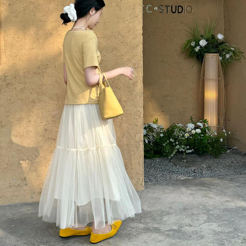 設計感時尚一字肩亮片T卹+淑女網紗公主半身裙套裝