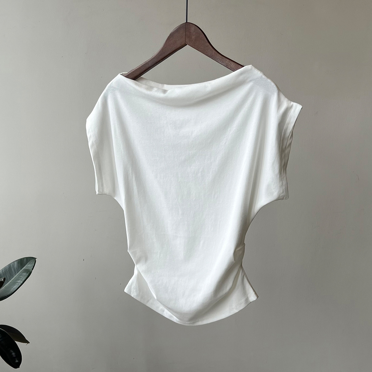 法式一字領設計感褶皺收腰短袖T卹